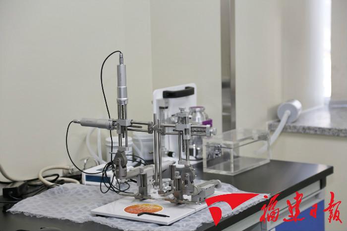 简述液质联用仪的工作原理_液质联用的检测器_液质联用仪主要测什么